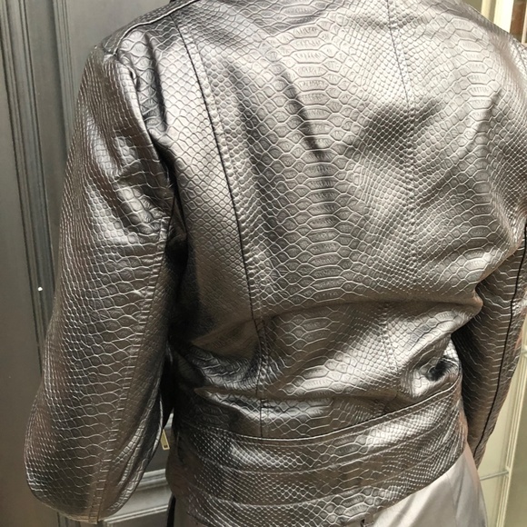 bomber jacket - Picture 5 of 5